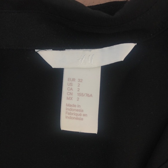 Button down top - Picture 3 of 4